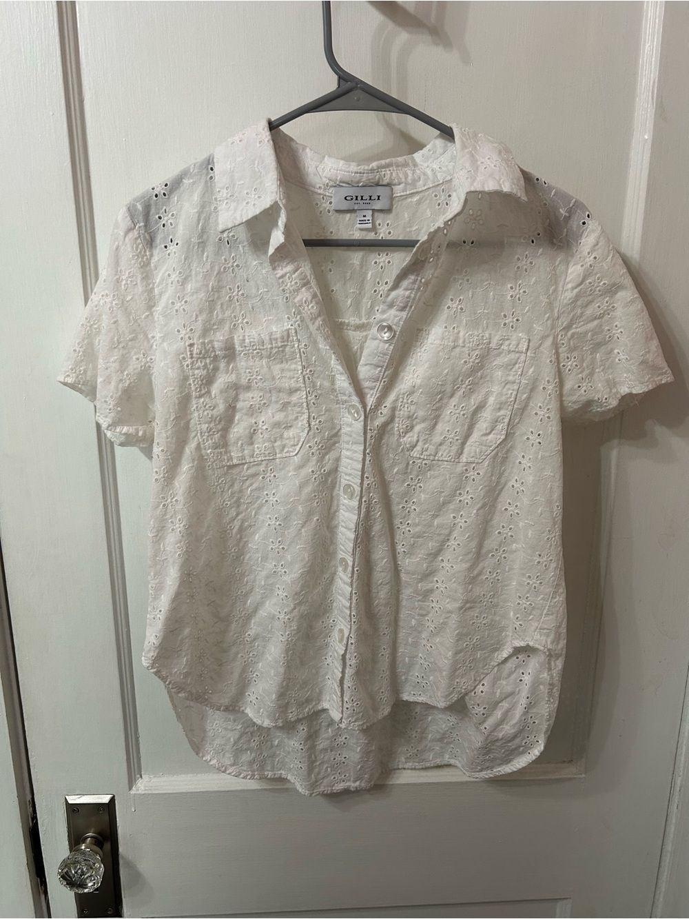 Gilli White Eyelet Button-Down Short Sleeve Shirt